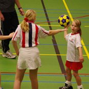 Maud's tegenstander is wel een heel stuk kleiner :-)